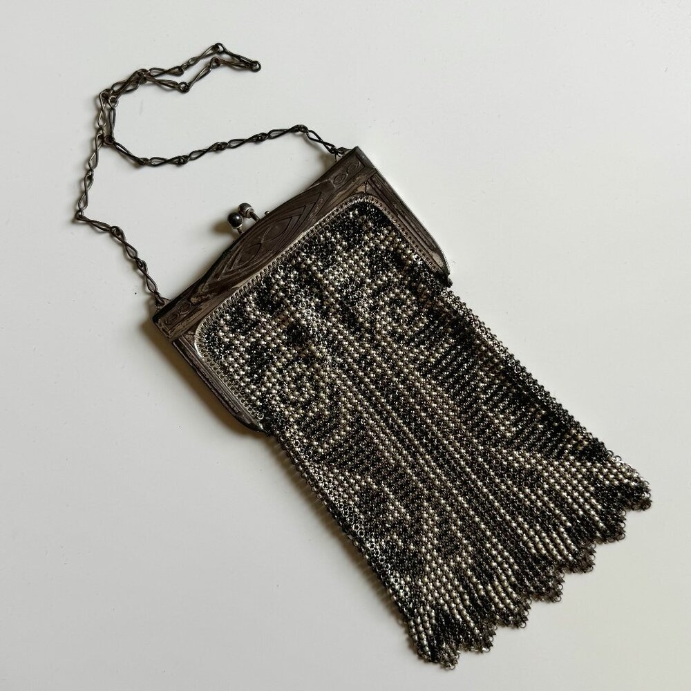 Vintage Whiting and Davis Purse